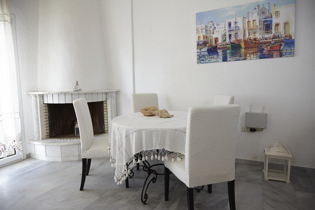 Beach Front Villa Nea Kallikrateia Extérieur photo